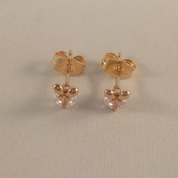 18K Yellow Gold Plated Diamond Zircon Butterfly Stud Earrings .66ctw AAA Gift - Picture 6 of 6
